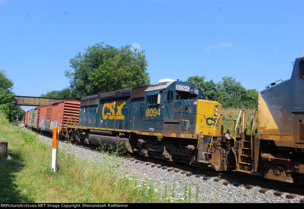 SD40-2 trailing